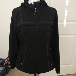 32 degrees hooded soft shell jacket black Medium